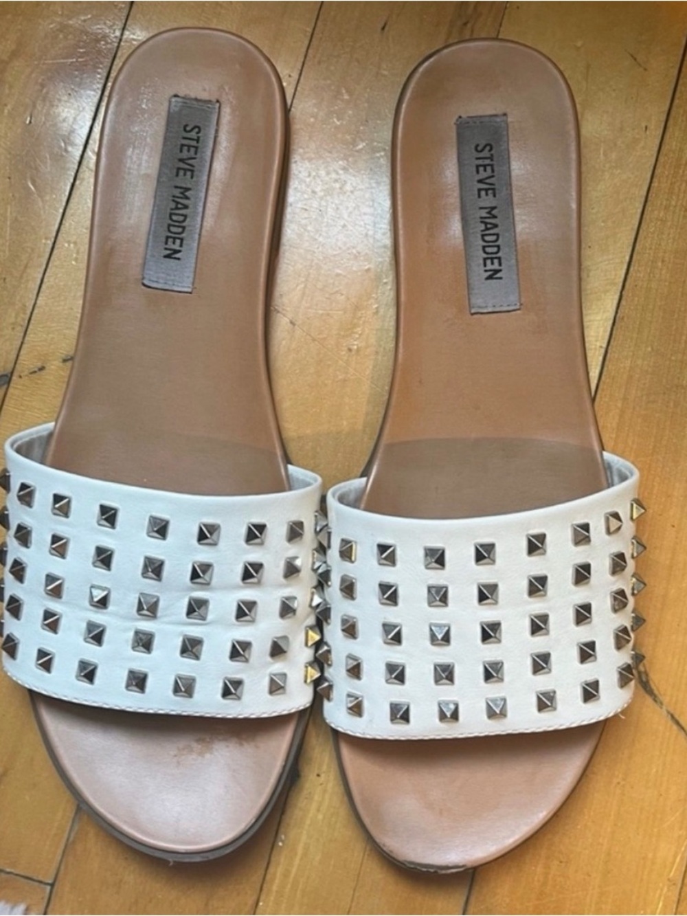 Steve Madden White Studded Slide sandals-size 9